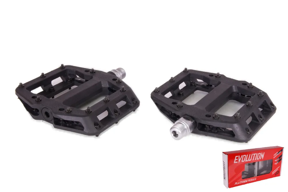 Педали EVOLUTION PLATFORM нейлоновые, 114x101мм, резьба 9/16", со сменными шипами, 3 промпод, черные