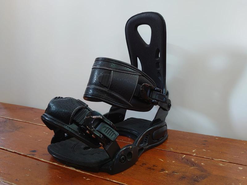 Крепления с/б ACTIVE-T SMS09B-PAD6 Black size L